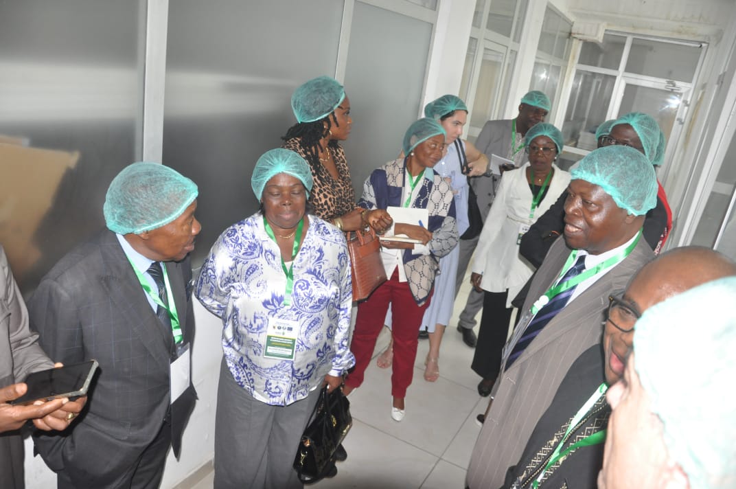 Discussions between the delegations during the visit